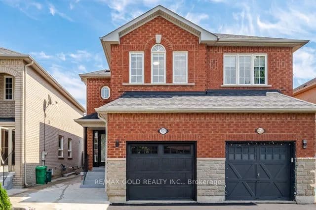 7334 Lowville Heights, Mississauga, ON L5N 8L4 – photo 2