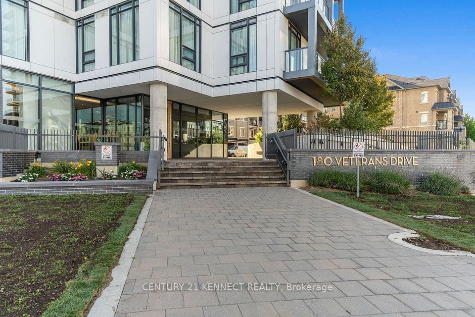 180 Veterans Drive 101, Brampton, ON L7A 1H2 – photo 3