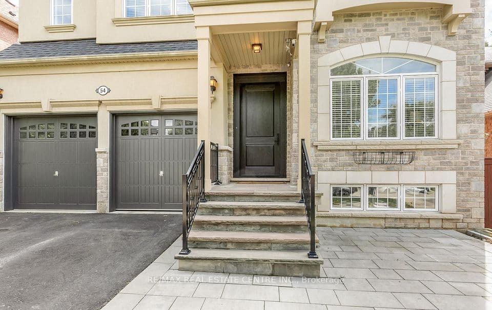 54 Apple Blossom Crescent, Halton Hills, ON L7G 6L5 – photo 3