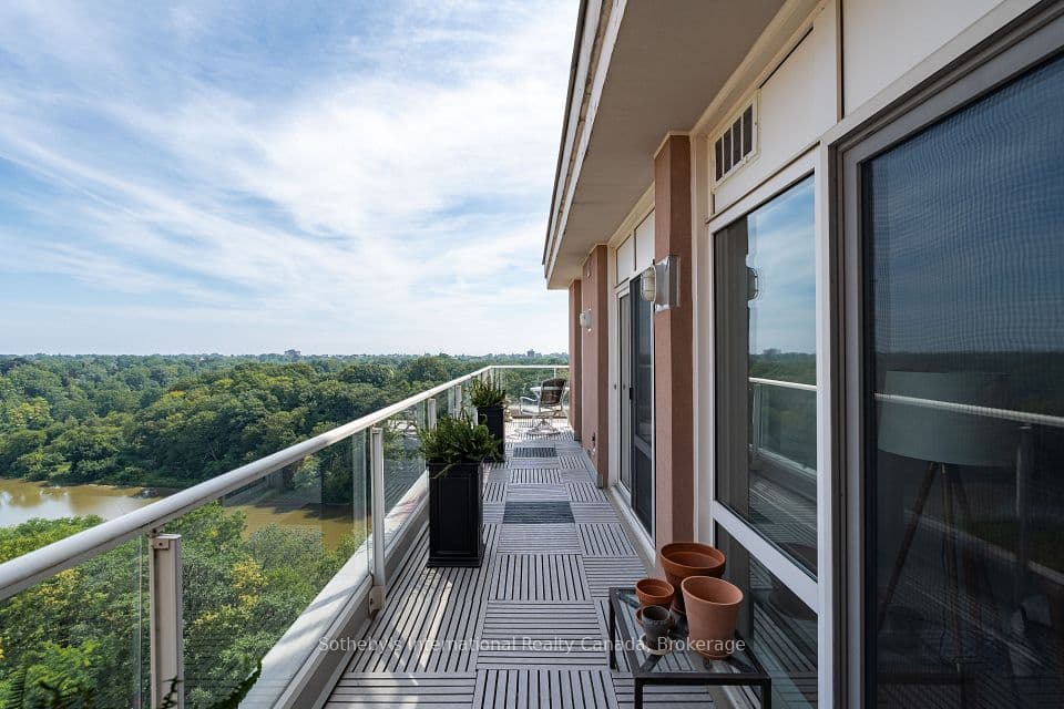 50 Old Mill Road 901, Oakville, ON L6J 7W1 – photo 2