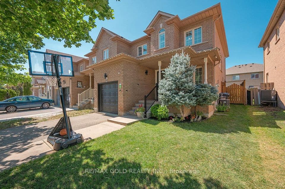 50 Gecko Court, Brampton, ON L6R 2P1 – main photo