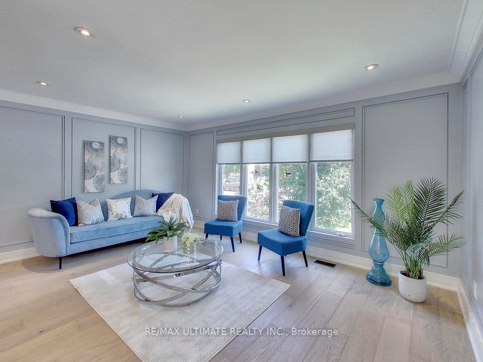 3626 Anniversary Road, Mississauga, ON L5C 2G1 – main photo