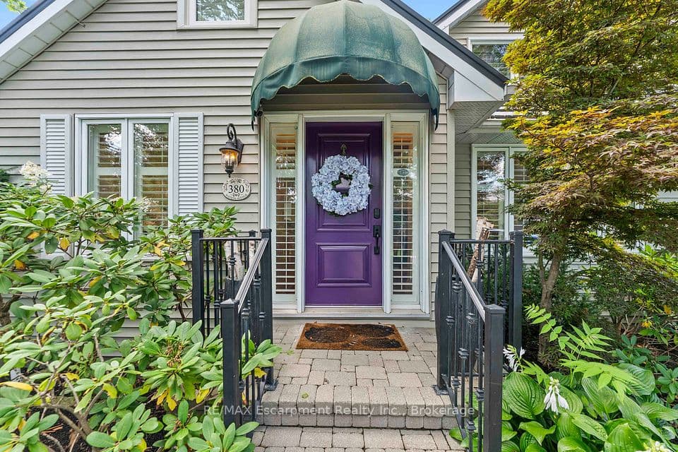 380 Watson Avenue, Oakville, ON L6J 3V8 – photo 2