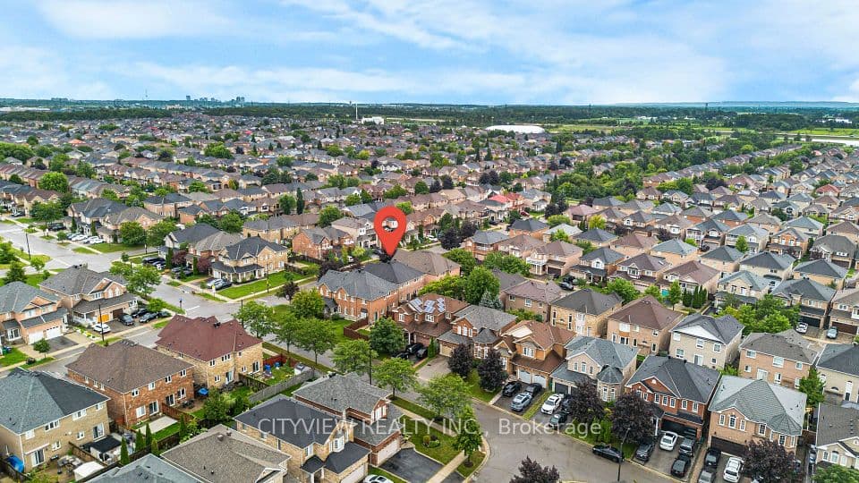 3687 Bala Drive, Mississauga, ON L5M 7N1 – photo 3