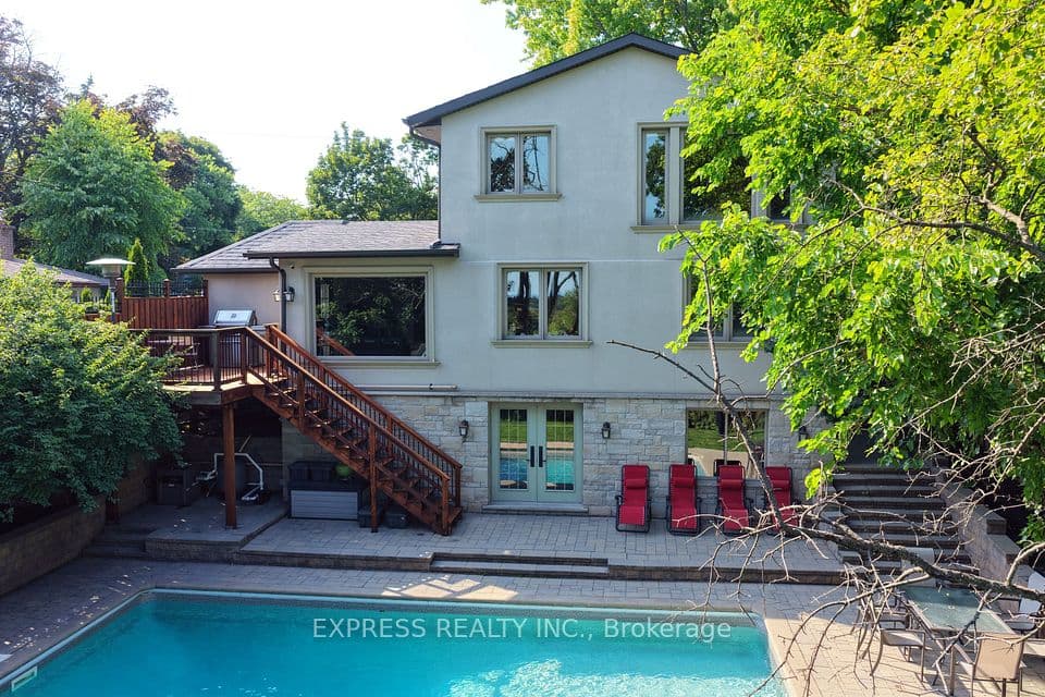 506 Falgarwood Drive, Oakville, ON L6H 1N3 – photo 3