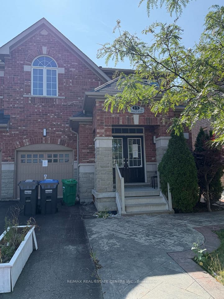 13 Oswald Road, Brampton, ON L6P 0V9 – main photo