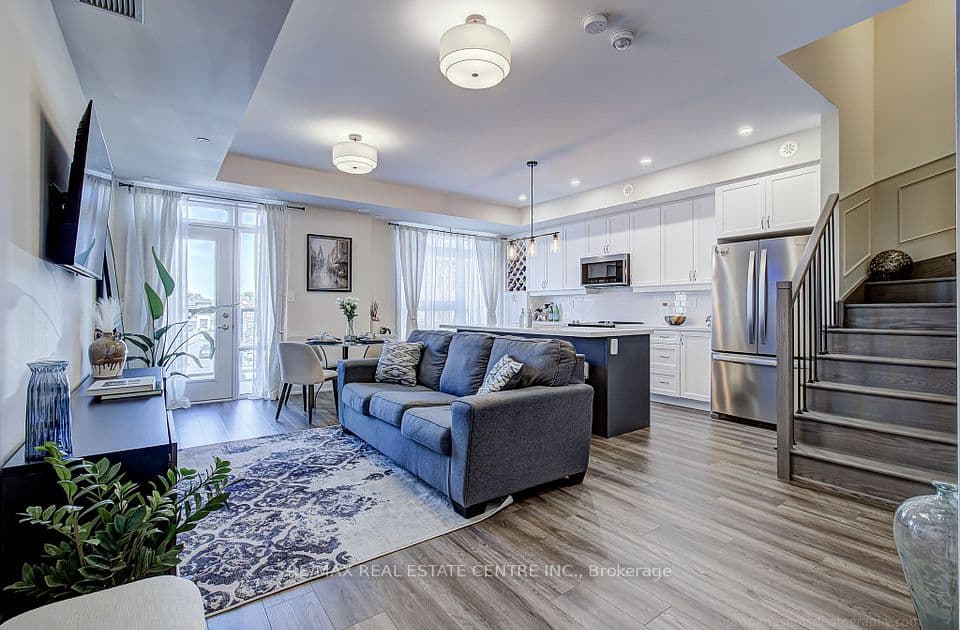 1569 Rose Way 116, Milton, ON L9E 1N4 – main photo
