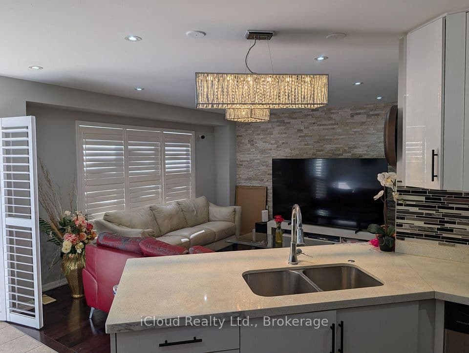 13 Agricola Road, Brampton, ON L7A 0V1 – photo 3