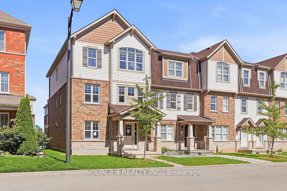 12 Tight Court, Milton, ON L9T 8S3 – main photo