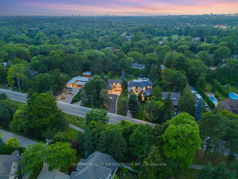 807 Indian Road, Mississauga, ON L5H 1R4 – main photo