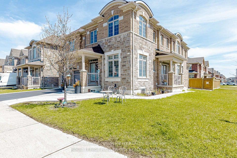 57 Dotchson Avenue, Caledon, ON L7C 4G7 – photo 2