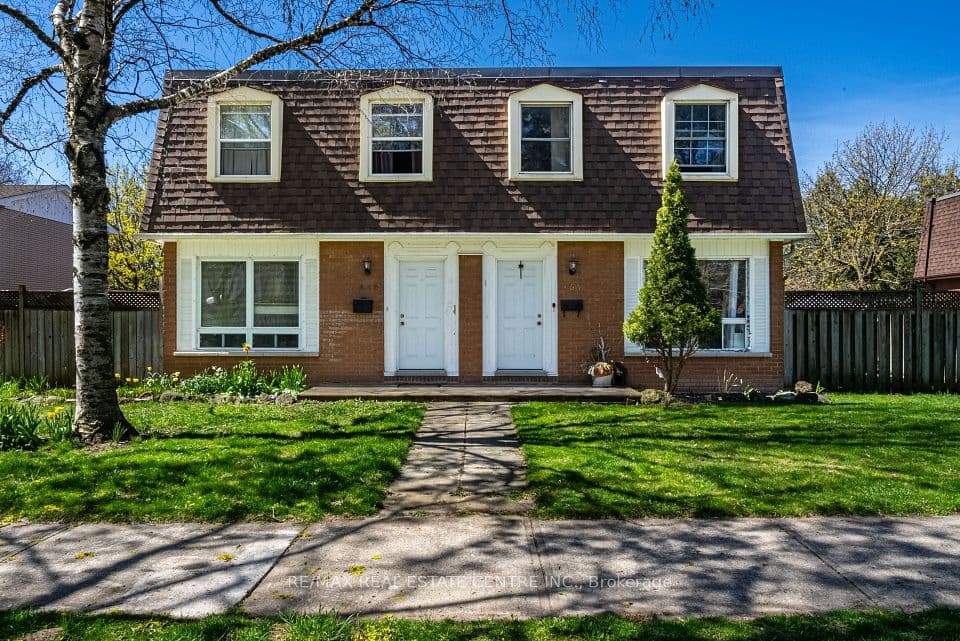 648-654 Francis Road S, Burlington, ON L7T 3X7 – main photo