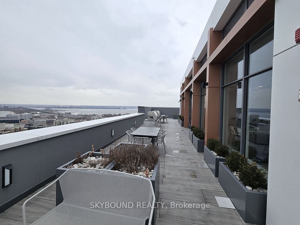 500 Brock Avenue 1008, Burlington, ON L7S 0A5 – photo 2
