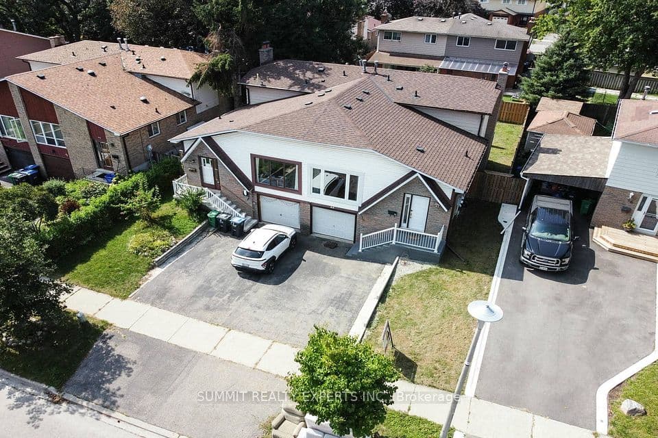 44 Nancy Mccredie Drive, Brampton, ON L6X 2N5 – photo 3