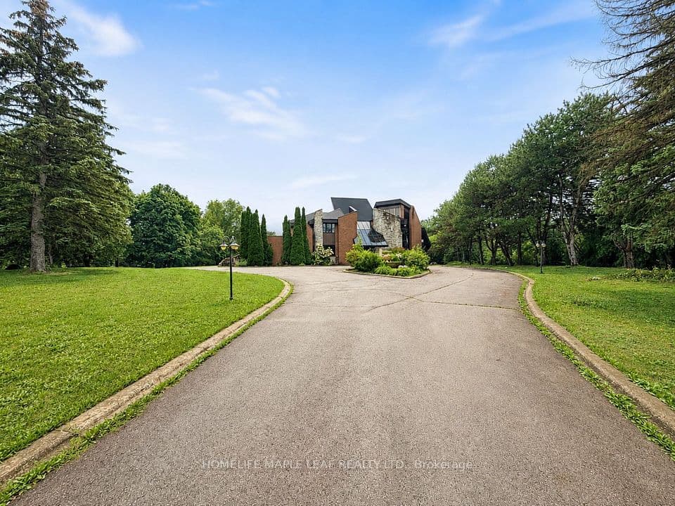 10 Edgeforest Drive, Brampton, ON L6P 0E1 – photo 3