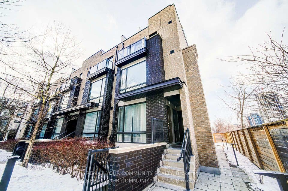 34 Fieldway Road 146, Toronto, ON M8Z 0E3 – photo 2