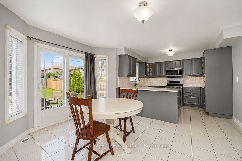 24 Royal Valley Drive, Caledon, ON L7C 1B2 – photo 3
