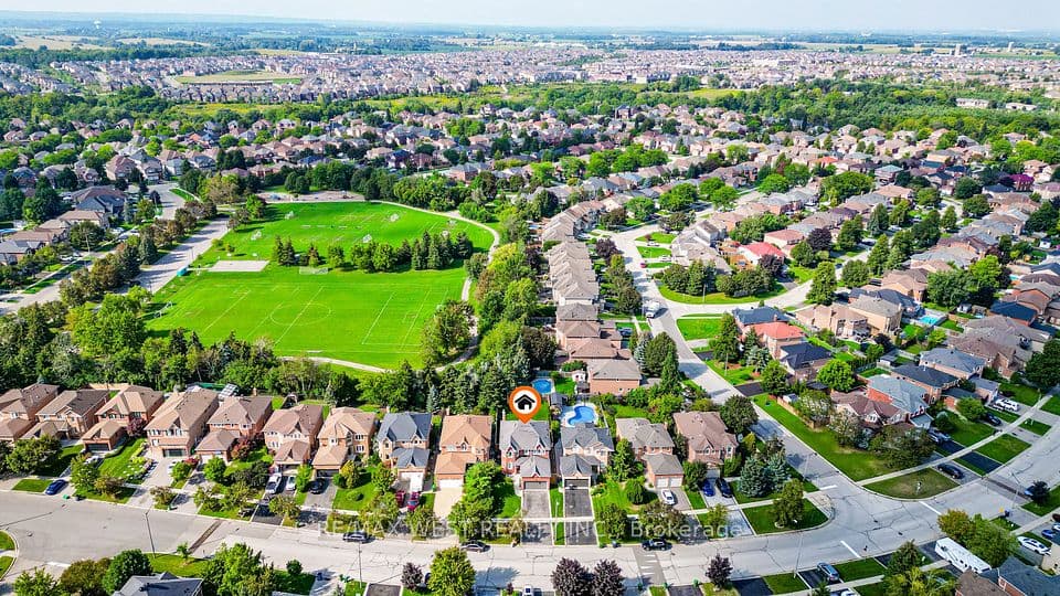 24 Royal Valley Drive, Caledon, ON L7C 1B2 – photo 2