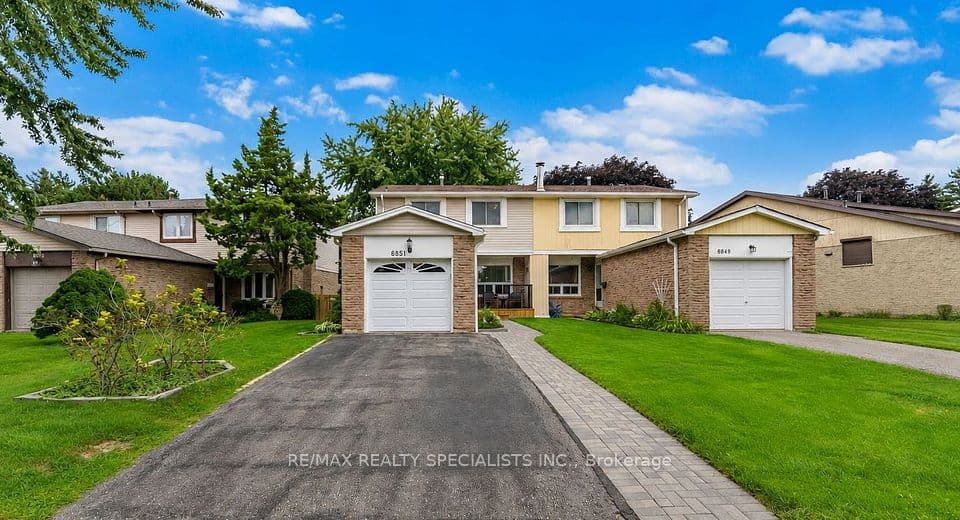 6851 Avila Road, Mississauga, ON L5N 1R9 – main photo