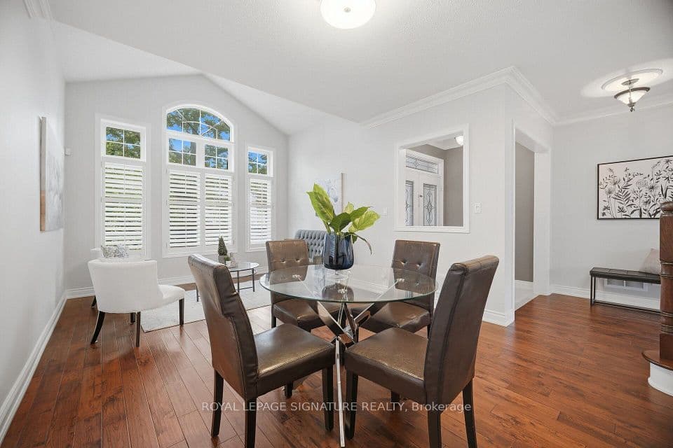 2215 Lapsley Crescent, Oakville, ON L6M 4V2 – photo 3