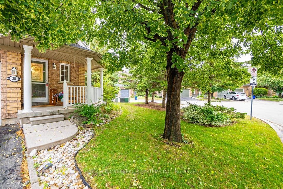 2871 Darien Road 35, Burlington, ON L7M 4R6 – main photo