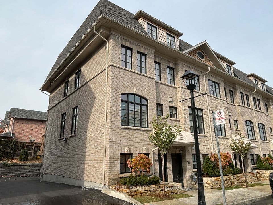 70 Lunar Crescent 185, Mississauga, ON L5M 2R4 – photo 2