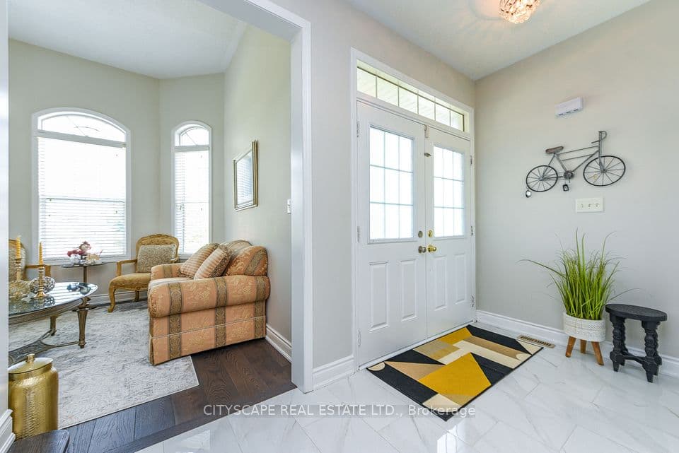 879 Bennett Boulevard, Milton, ON L9T 6X9 – photo 3