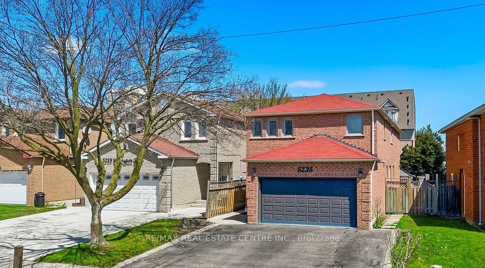 5235 Huntingfield Drive, Mississauga, ON L5R 2L3 – photo 2