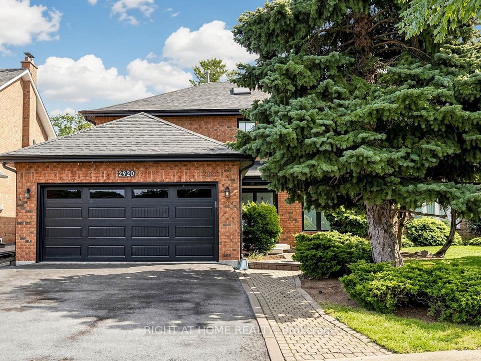2920 Kingsway Drive, Oakville, ON L6J 6R2 – main photo