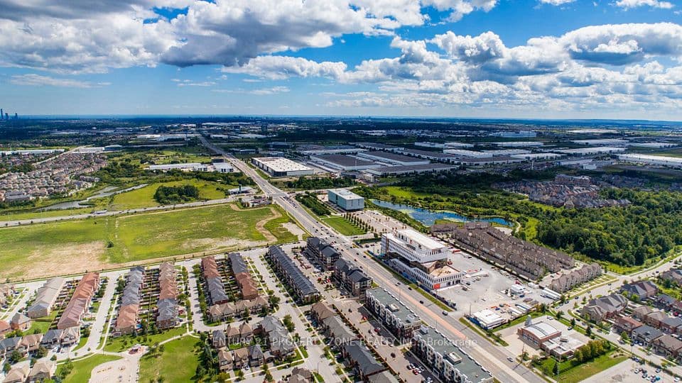 54 Sky Harbour Drive 412, Brampton, ON L6Y 6B9 – photo 3