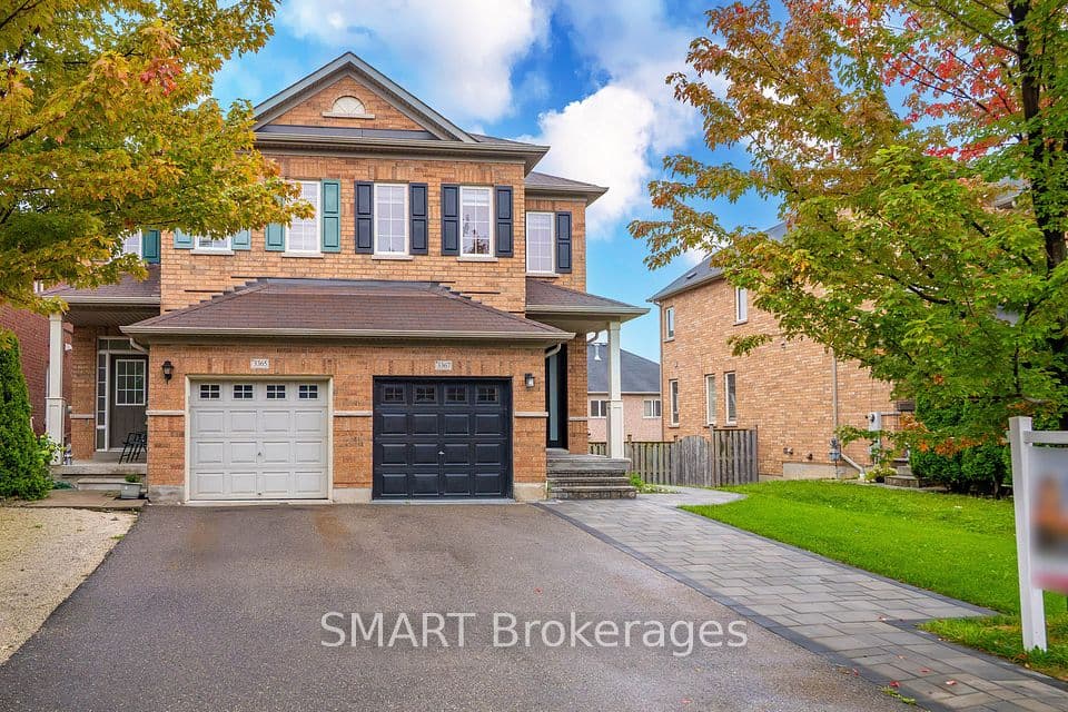 3367 Stoney Crescent, Mississauga, ON L5M 0N6 – photo 2