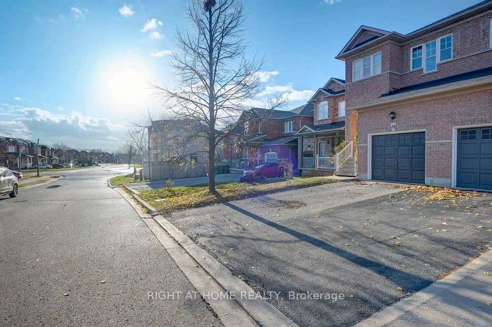 53 Silent Pond Crescent, Brampton, ON L6V 4S9 – photo 3