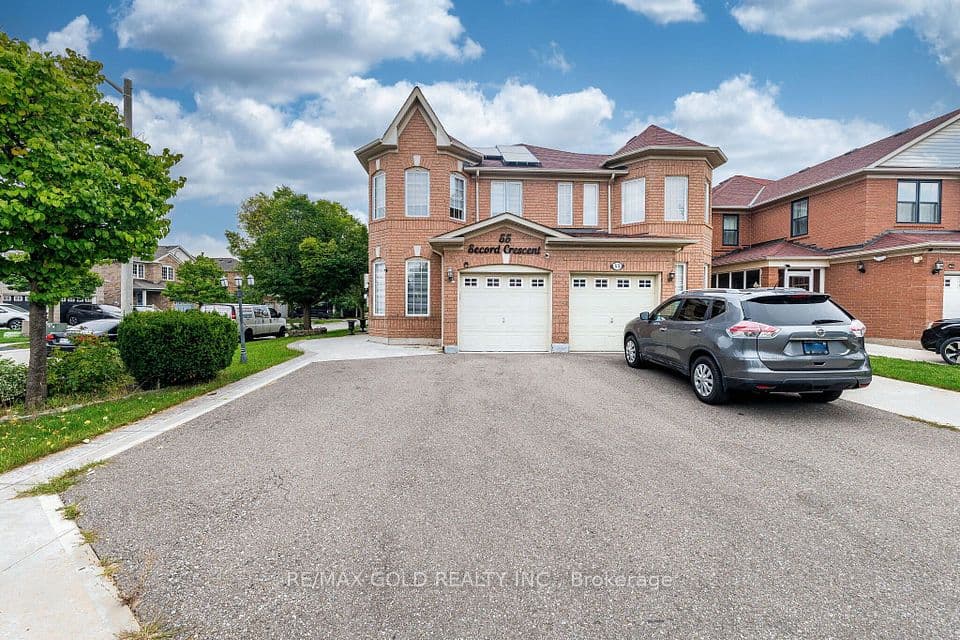 55 Secord Crescent, Brampton, ON L6X 4Y8 – main photo