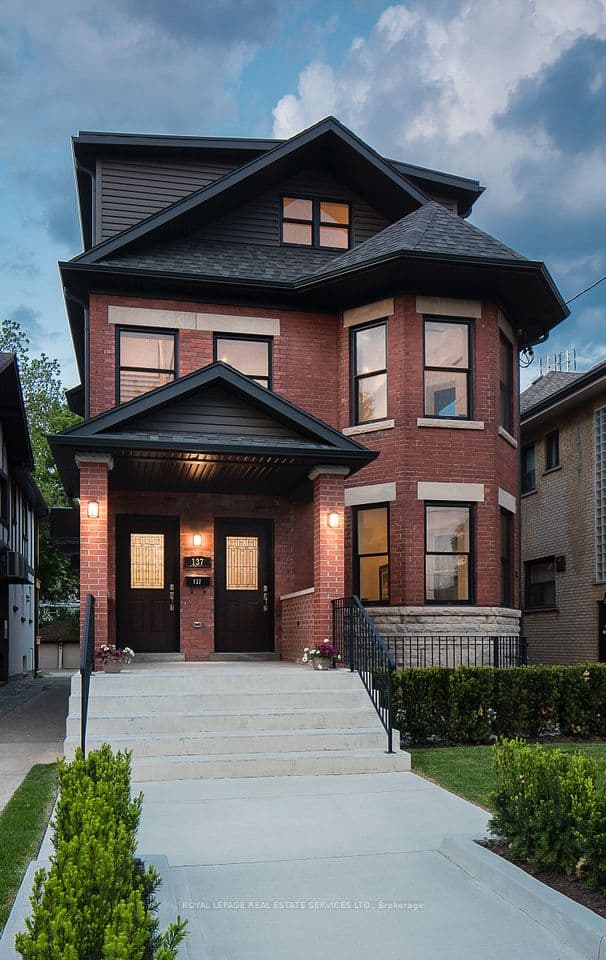 137 High Park Avenue, Toronto, ON M6P 2S3 – main photo