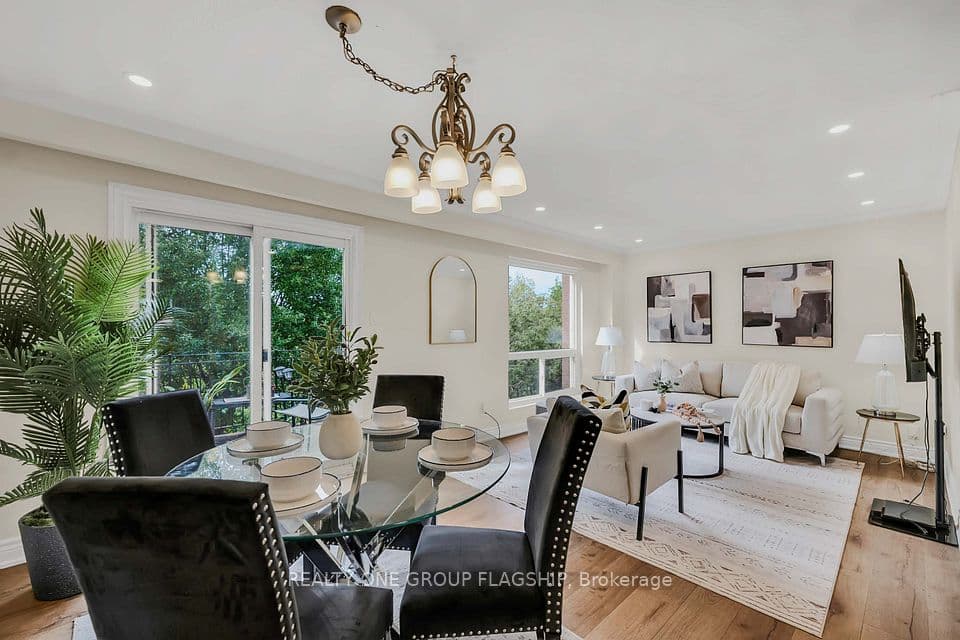 12 Azalea Court, Toronto, ON M9M 1V1 – main photo