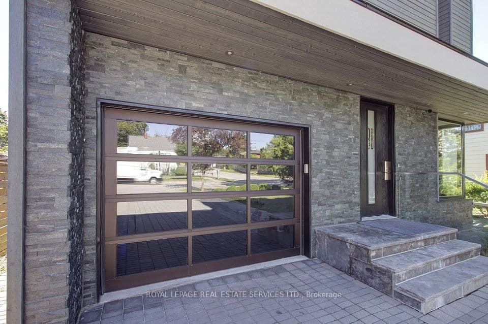 38 Stewart Street, Oakville, ON L6K 1X5 – photo 3
