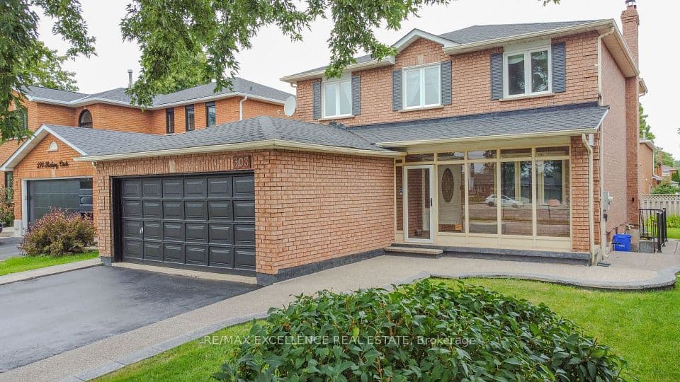 303 Hickory Circle, Oakville, ON L6H 4V3 – main photo