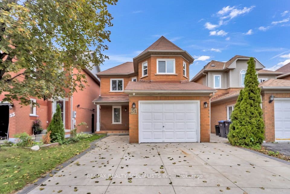 51 Blue Spruce Street, Brampton, ON L6R 1C4 – main photo