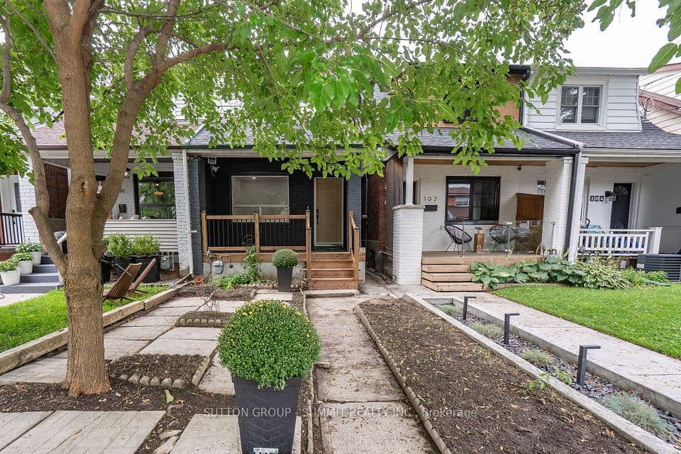 100 ROSETHORN Avenue, Toronto, ON M6N 3L1 – main photo