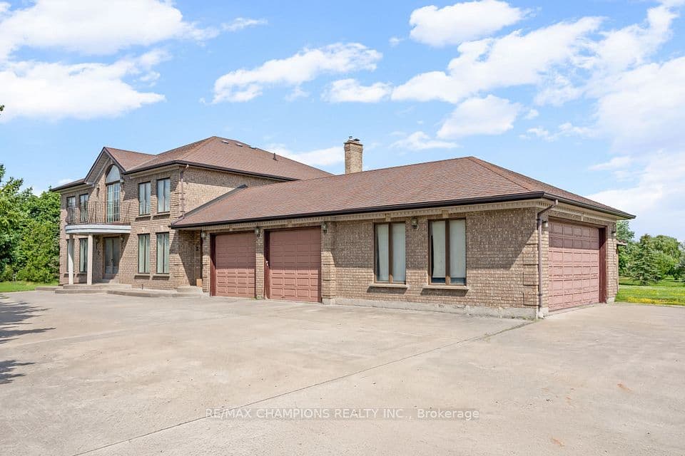4047 Countryside Drive, Brampton, ON L6P 0T4 – main photo