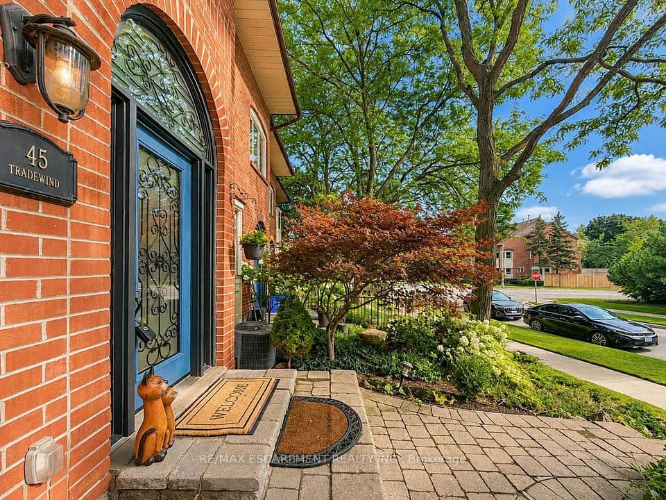 45 Tradewind Drive, Oakville, ON L6L 6K9 – photo 3