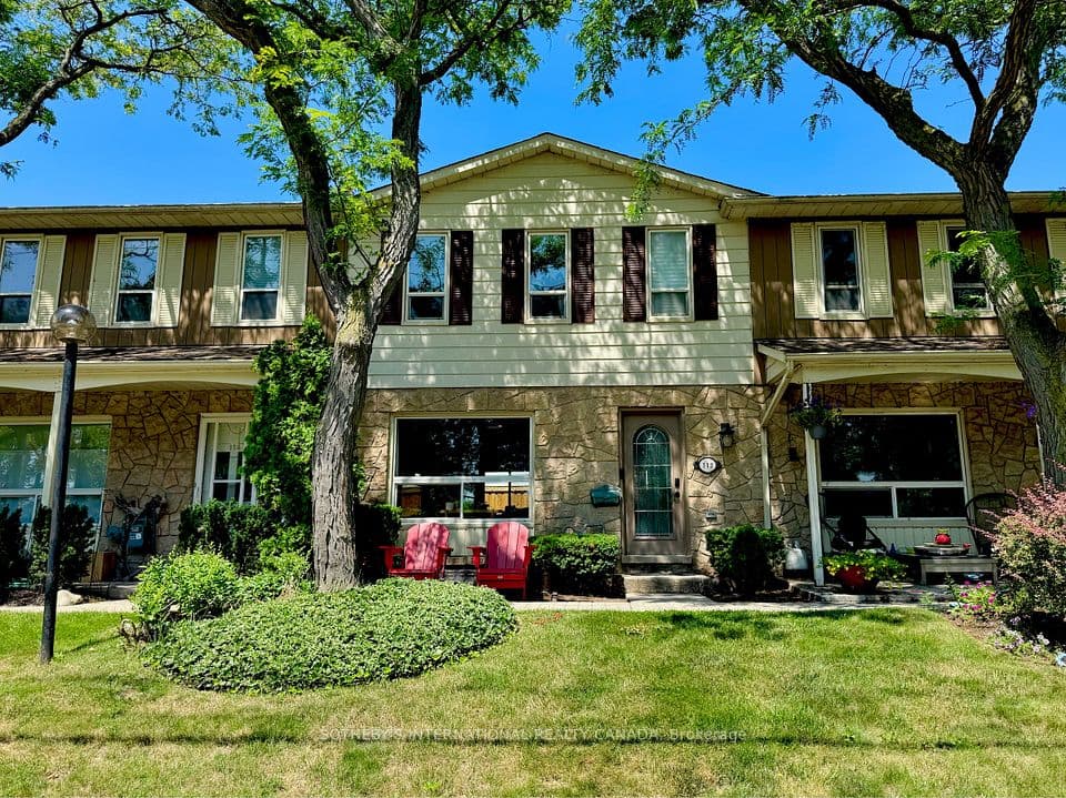 5475 Lakeshore Road 113, Burlington, ON L7L 1E1 – main photo