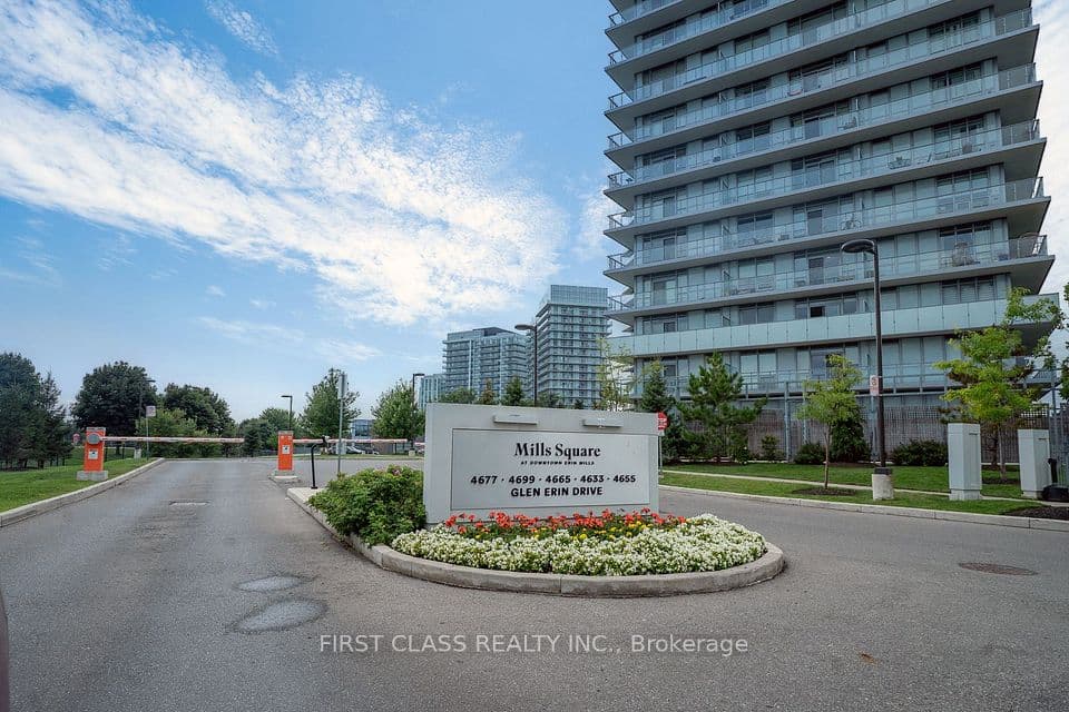 4699 Glen Erin Drive 605, Mississauga, ON L5M 2E5 – photo 2
