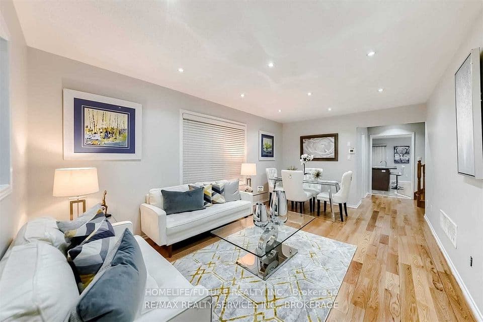 24 Oklahoma Drive, Brampton, ON L6P 3J7 – photo 2