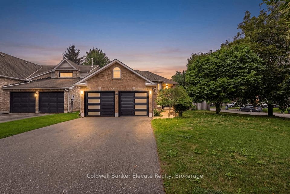 20 Ruddell Crescent, Halton Hills, ON L7G 5N4 – main photo