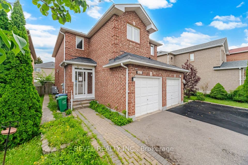 5633 Cortina Crescent, Mississauga, ON L4Z 3R3 – photo 2