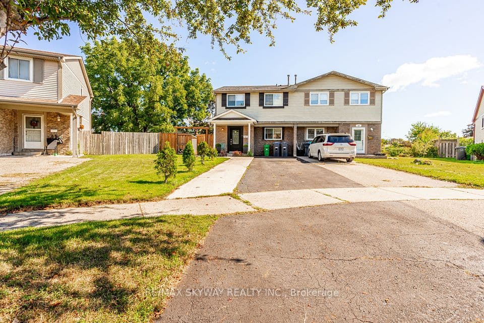 52 Charters Road, Brampton, ON L6V 2S5 – main photo