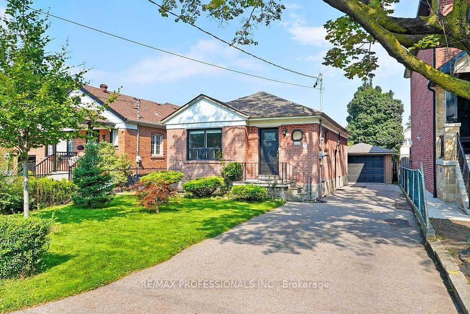 111 Wesley Street, Toronto, ON M8Y 2W9 – photo 2