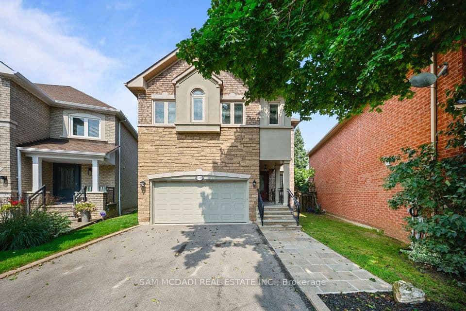 5519 Windy Hill Court, Mississauga, ON L4Z 3W4 – main photo