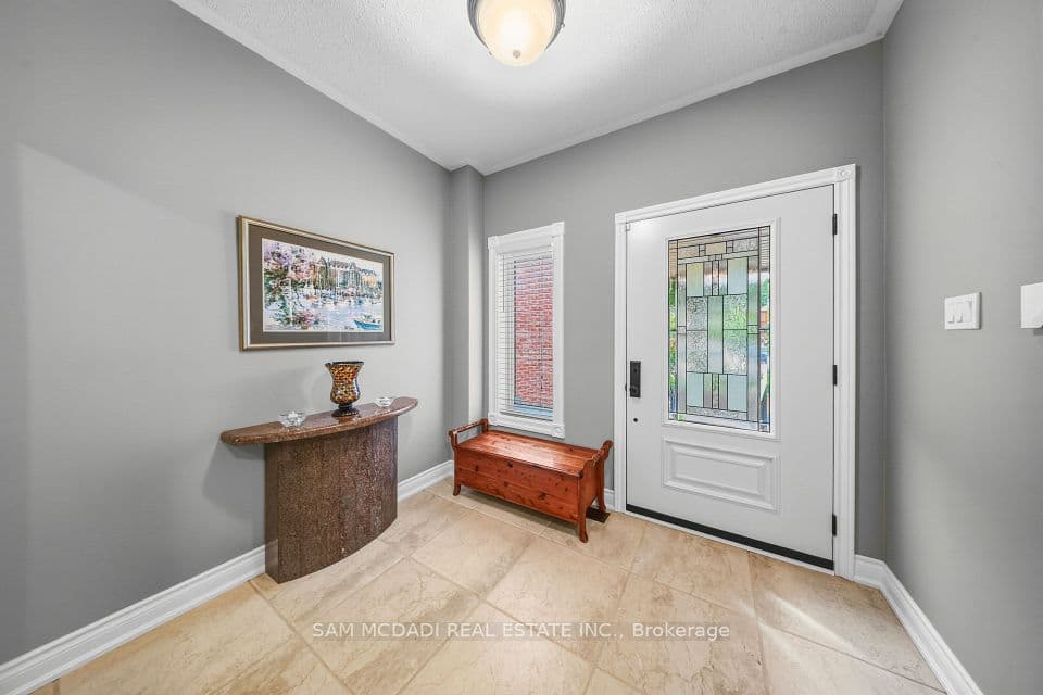 5519 Windy Hill Court, Mississauga, ON L4Z 3W4 – photo 3